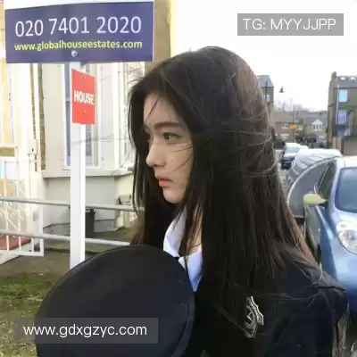 鲍秦心